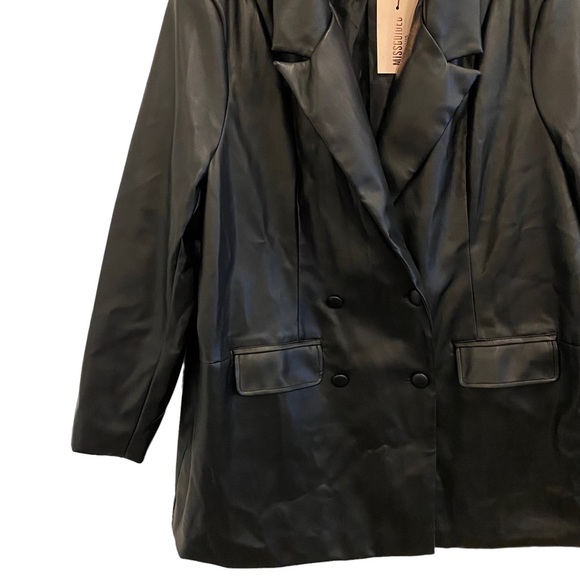 Missguided Black Soft Faux Leather Oversized Blazer - Picture 9 of 14